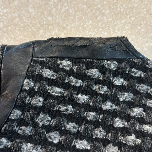 The Limited Tweed Crop Jacket Sz S Grey / Black - Picture 3 of 7